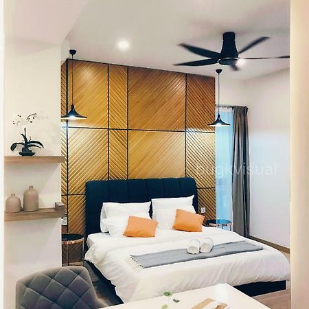 Luxury Seaview Family Suite By Little Cabin Georgetown Exterior foto